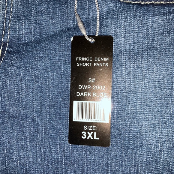 Fringe Jean Shorts - Picture 3 of 5